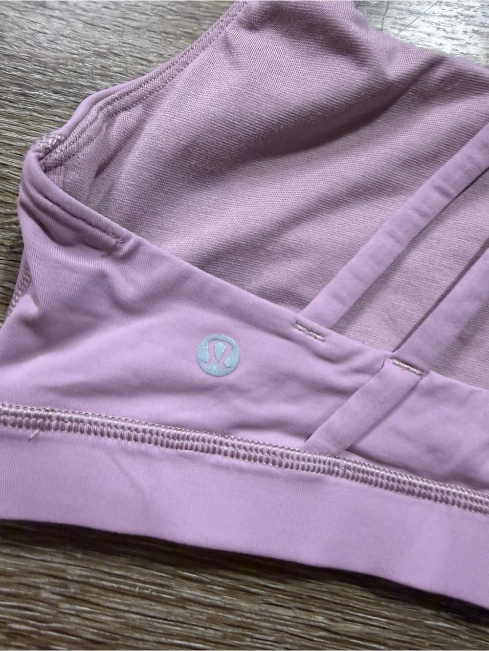 Lululemon Energy Bra *Medium Support, B–D Cups Rose Blush